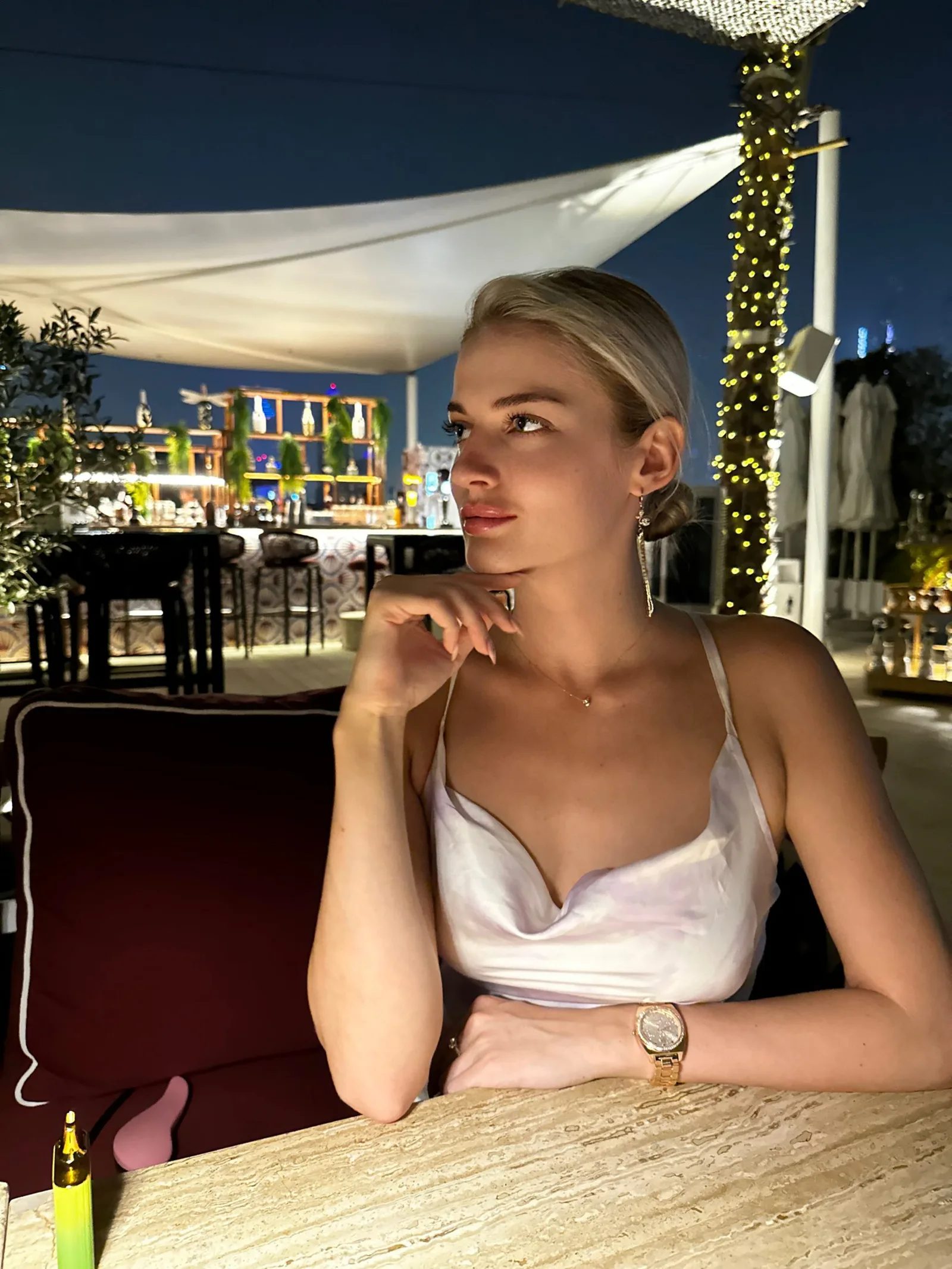 Laura Derzaka
