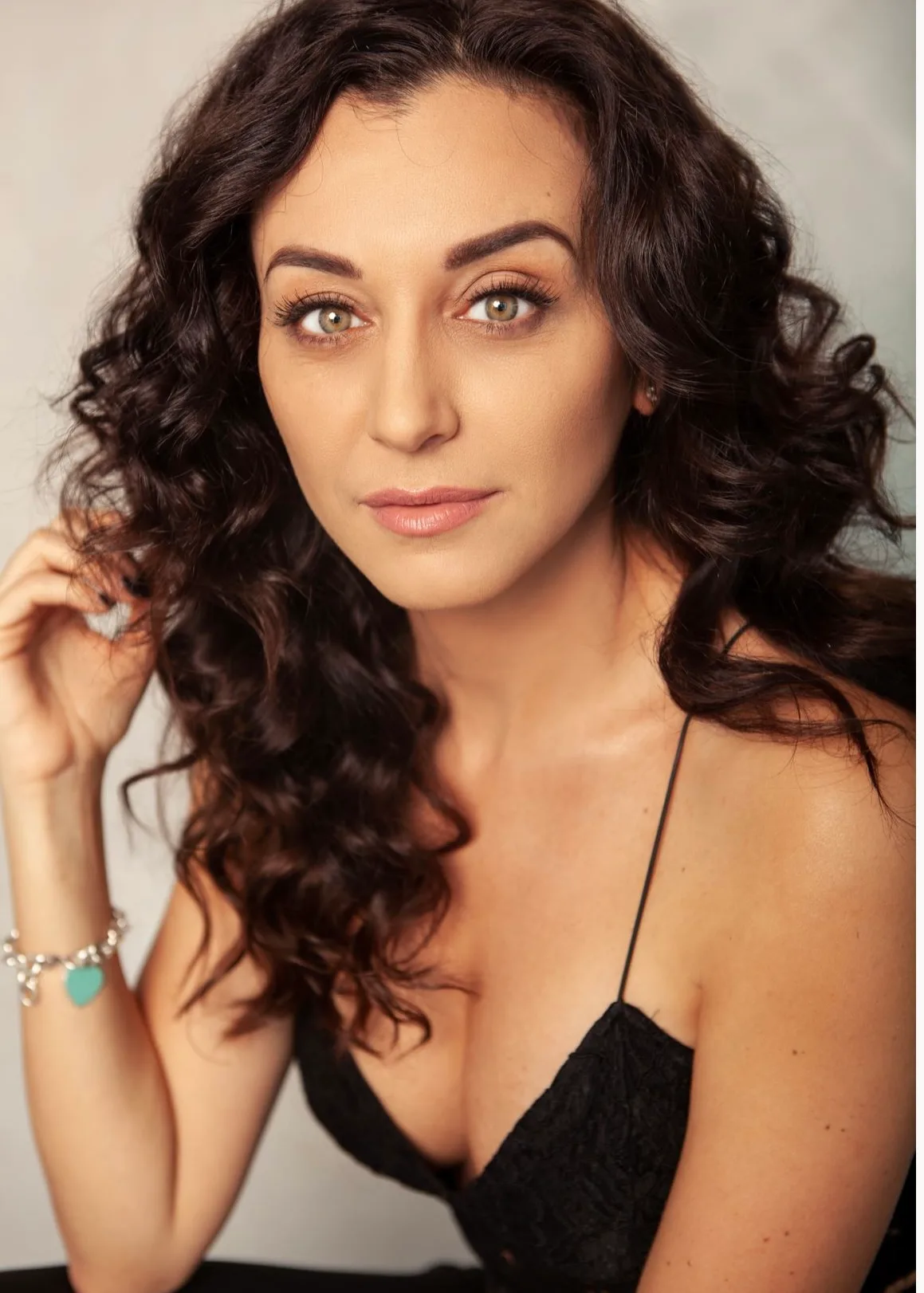 Arzu Neuwirth