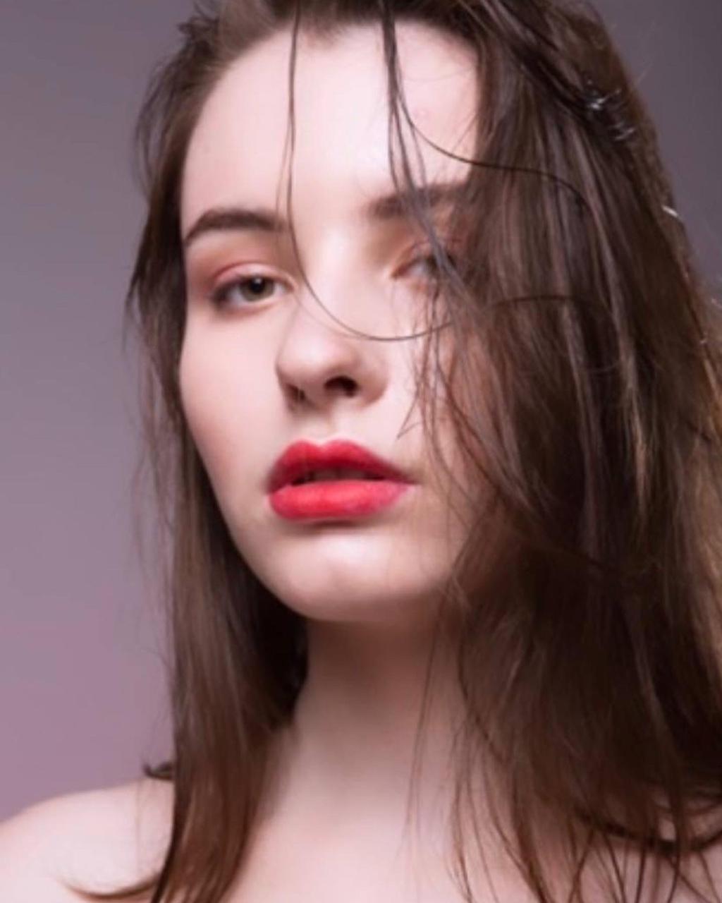 889F29DD-CF21-462C-AACA-B01788E04DB2