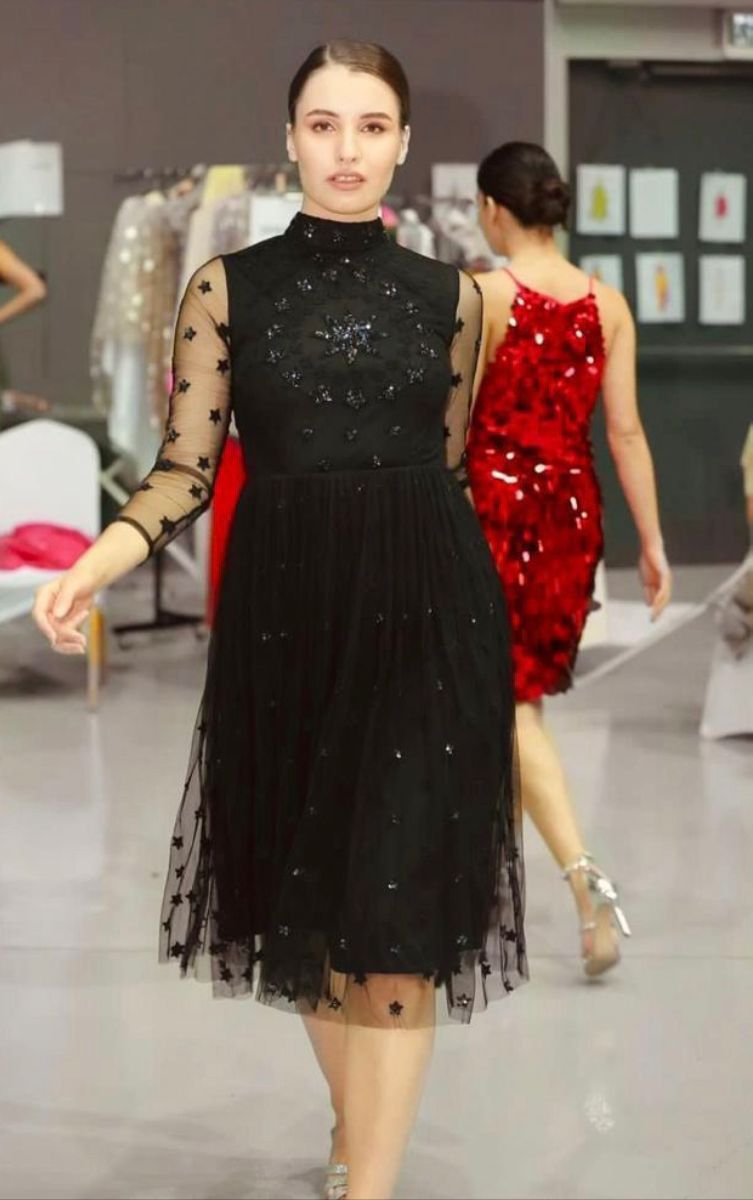 C8CEB035-1C01-4FF9-A421-2466C74FCCB2