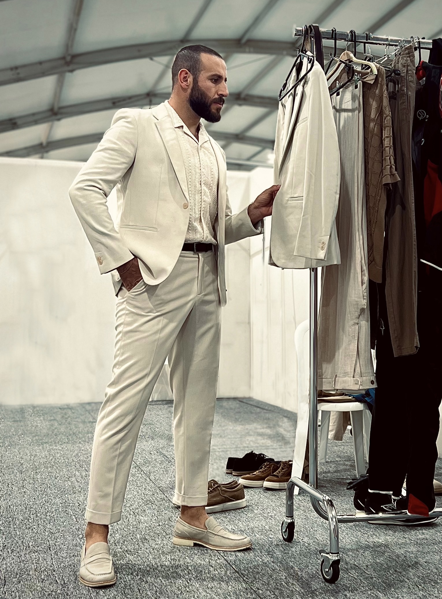 A603E4E8-A2D3-4DA2-8CD2-6687D3D80D1F