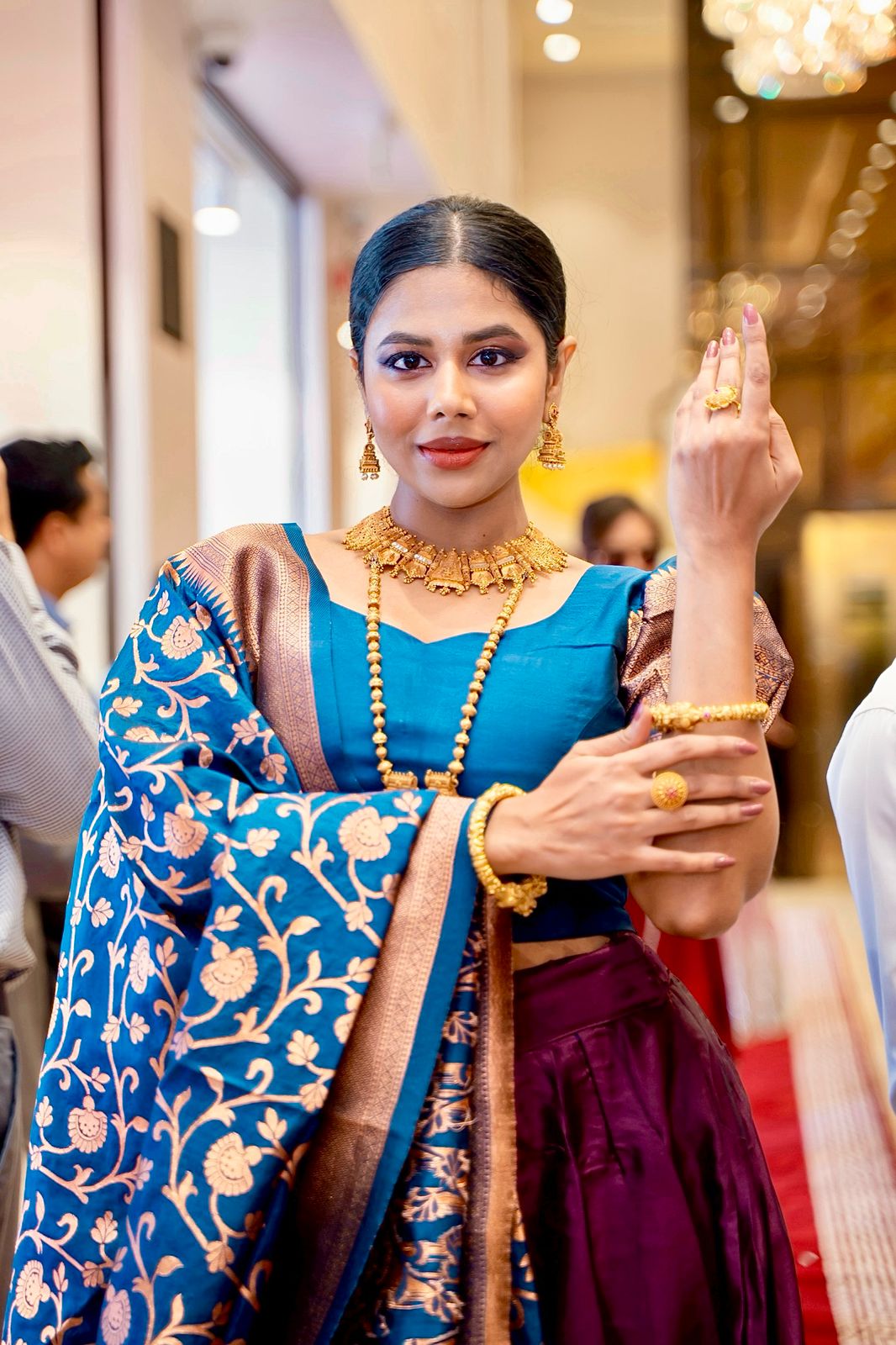 WhatsApp Image 2025-09-30 at 9.52.25 PM WhatsApp Image 2025-09-30 at 9.52.25 PM