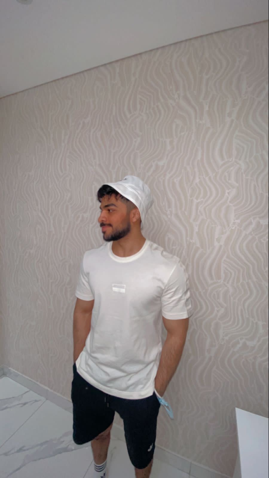 df8d52b4-05b3-454c-bb37-970ff1a9e03d